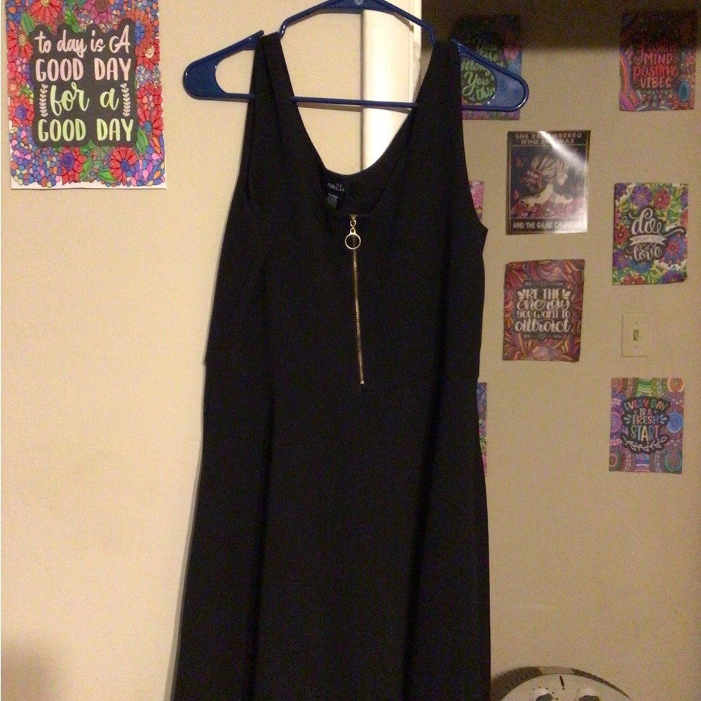 COPY - Rue 21 X-Large Black - Picture 2 of 4